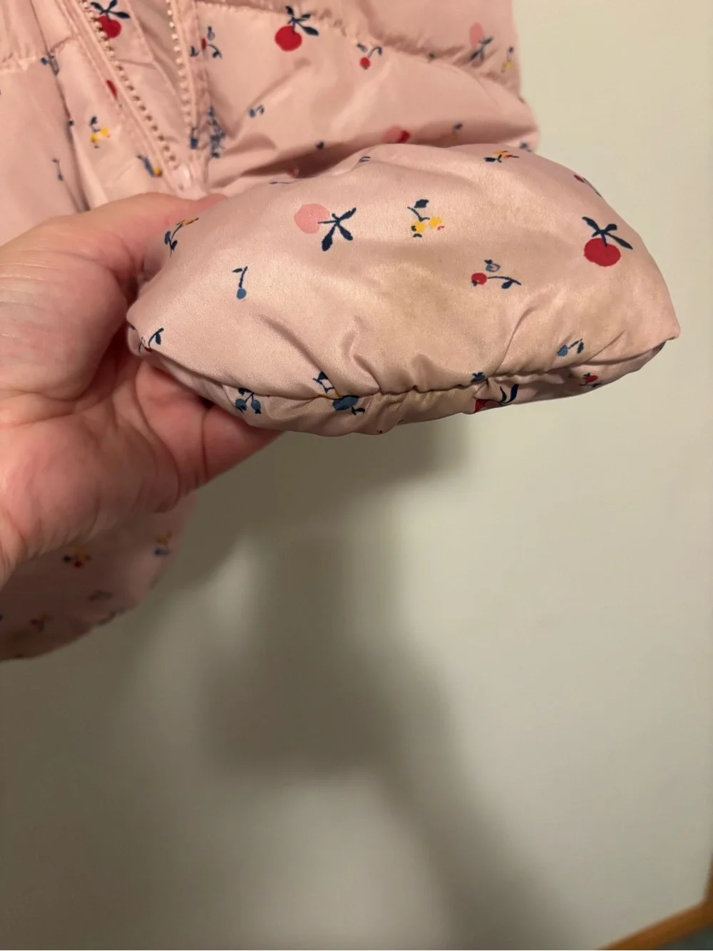 Baby GAP One-Piece Hooded Snowsuit in Light Pink with Floral Print 6-12M